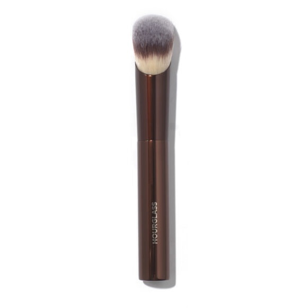 Hourglass Ambient Soft Glow Foundation Brush / BNIB